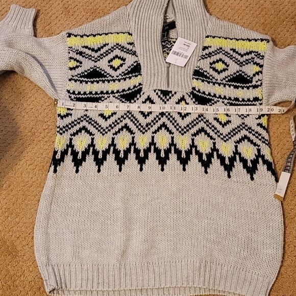 Forever 21 sweater size small - Picture 3 of 5